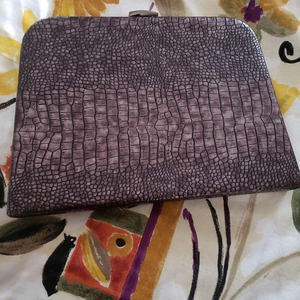 🌼Clutch handbag 3/$20​